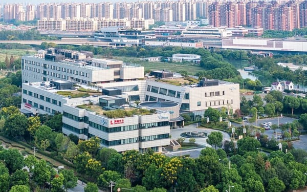Shanghai DeltaHealth Hospital